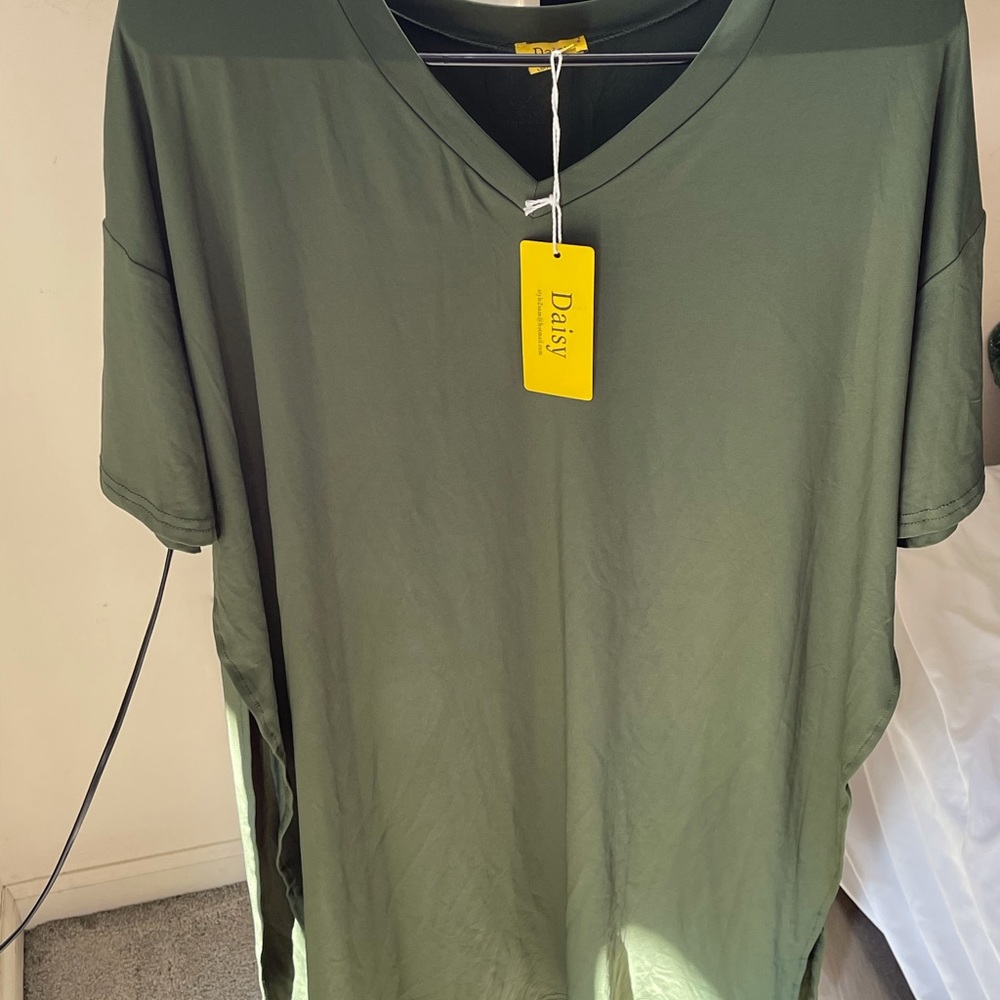 Green t shirt dress